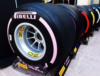 Τη νέα γκάμα ελαστικών για την F1 το 2018 παρουσίασε η Pirelli στο Άμπου Ντάμπι (φωτό)